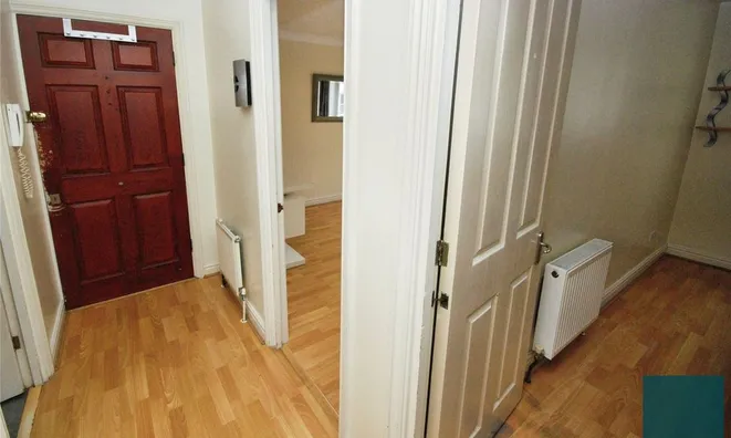 Недвижимость Dover Close, Cricklewood: 4