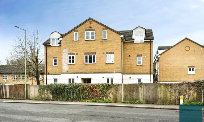 Недвижимость Dover Close, Cricklewood: 5