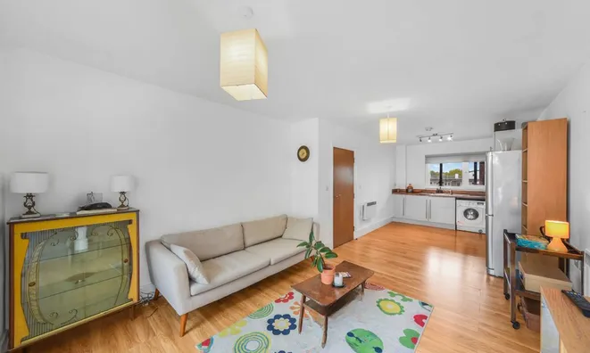 Недвижимость Cornell Square, Nine Elms: 8