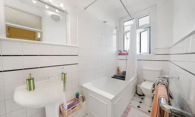 Недвижимость Mapesbury Court, 59 - 61, Shoot Up Hill: 10