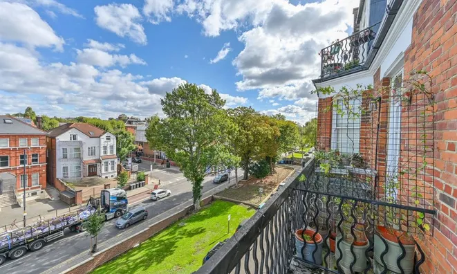 Недвижимость Shoot Up Hill, Mapesbury Estate: 5