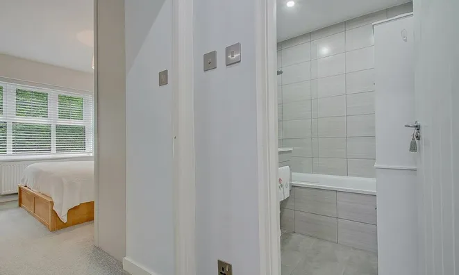 Недвижимость Dollis Hill Lane: 3