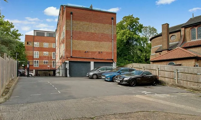 Недвижимость Dollis Hill Lane: 6