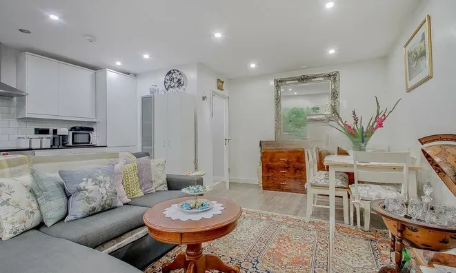 Недвижимость Dollis Hill Lane: 9