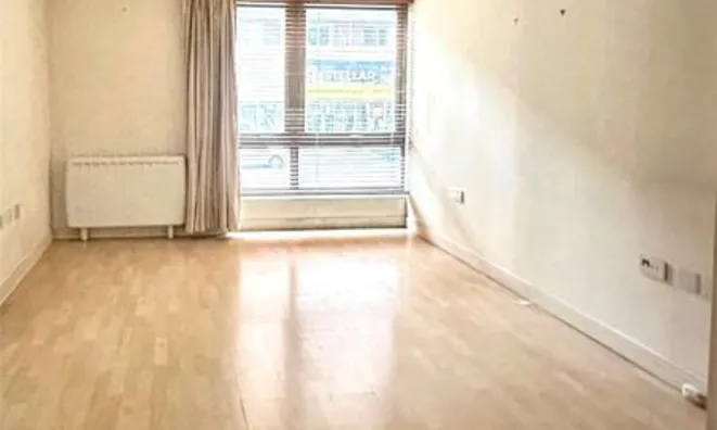 Недвижимость Victoria Road: 2