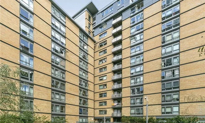 Недвижимость Victoria Road: 4