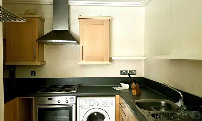 Недвижимость Victoria Road: 5