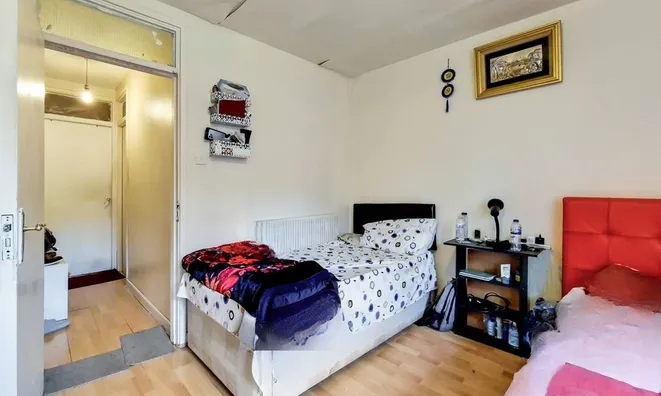 Недвижимость Lant Street, Borough: 2