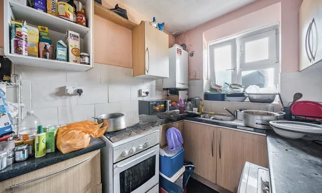 Недвижимость Falmouth Road: 9