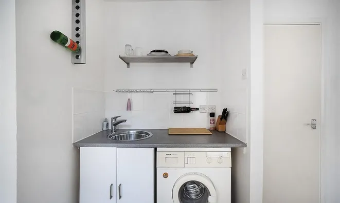 Недвижимость Wilmot Street: 1