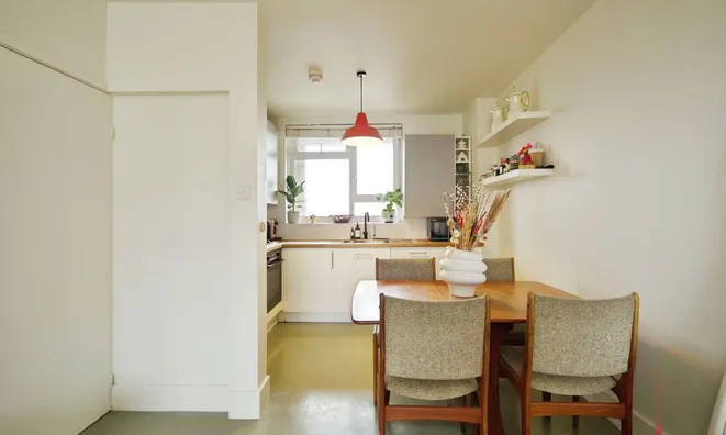 Недвижимость Diss Street: 28