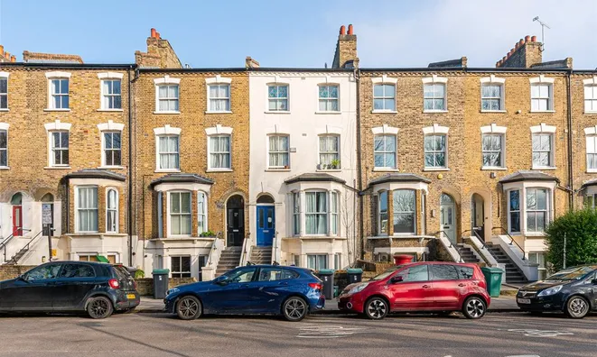 Недвижимость Woodstock Road, Stroud Green: 6