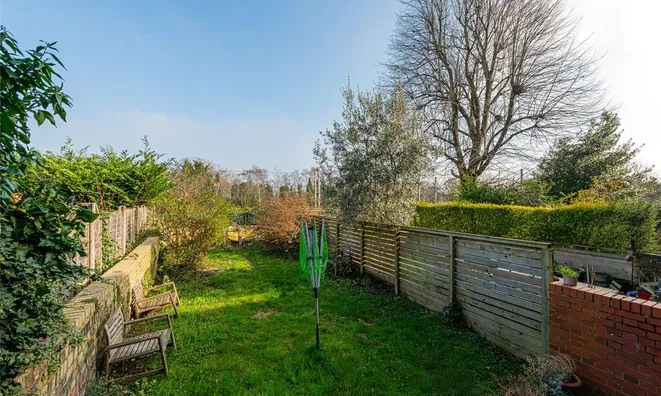 Недвижимость Woodstock Road, Stroud Green: 8