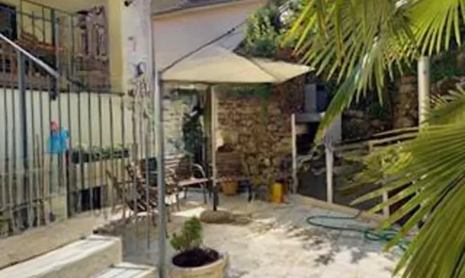 Недвижимость Многоквартирный дом в Центре: 2