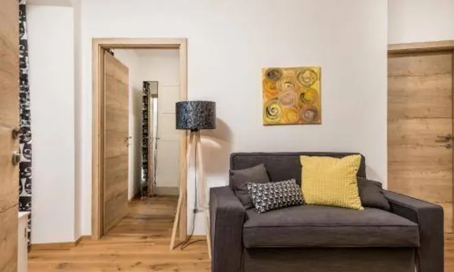 Недвижимость Многоквартирный дом в Центре: 15