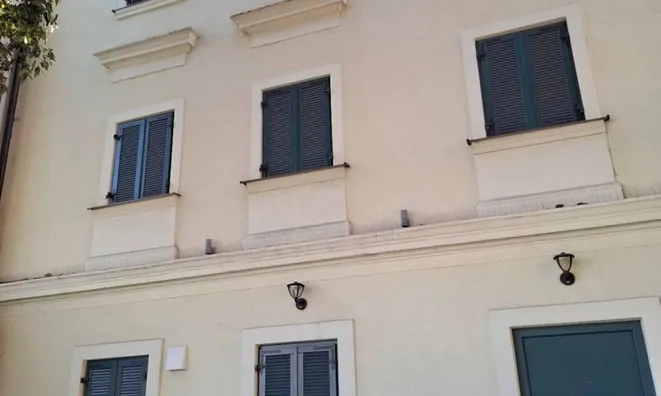 Недвижимость Многоквартирный дом в Центре: 19