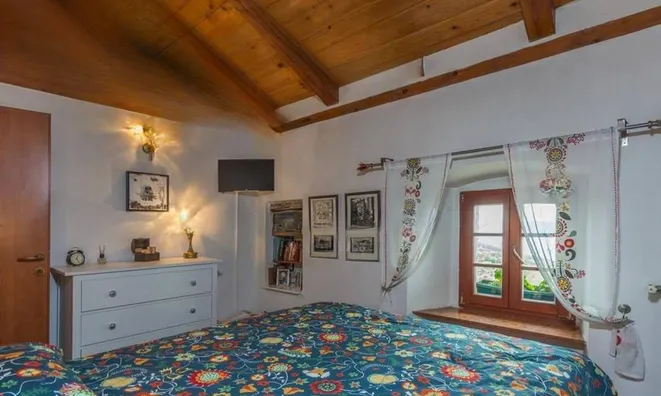 Недвижимость Семейный дом 200 м² на Западе, Опатия: 24