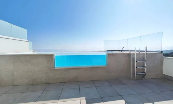 Недвижимость Многоквартирный дом Побри: 24