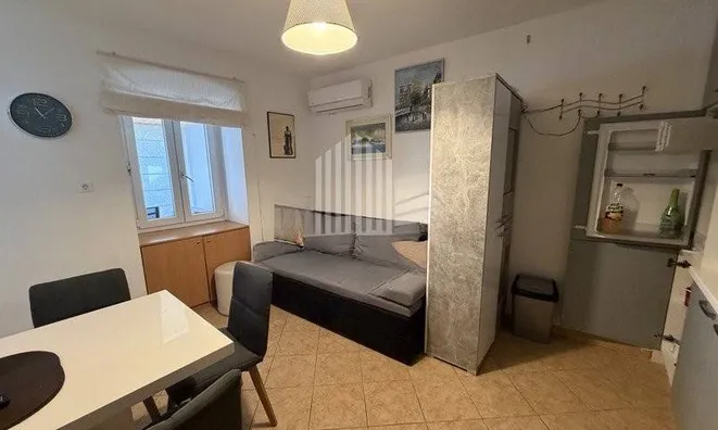 Недвижимость Однокомнатная квартира Ика: 11