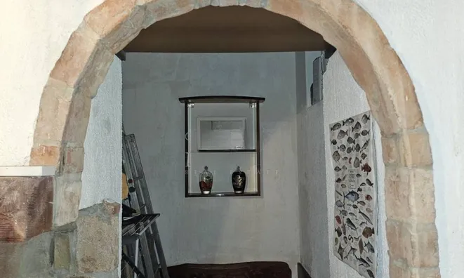 Недвижимость Однокомнатная квартира Центр: 18