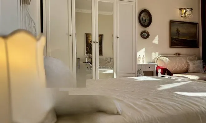 Недвижимость Однокомнатная квартира, Центр: 6