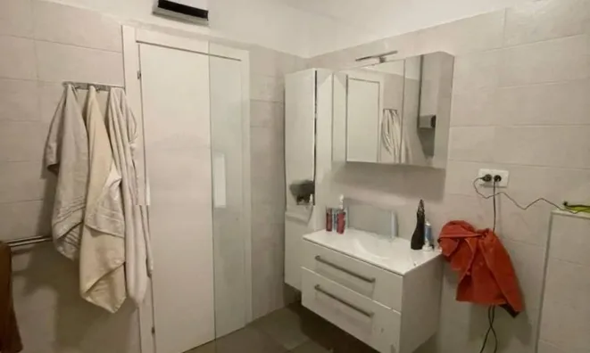 Недвижимость Трёхкомнатная квартира в центре: 7