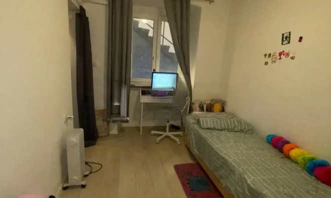 Недвижимость Трёхкомнатная квартира в центре: 10