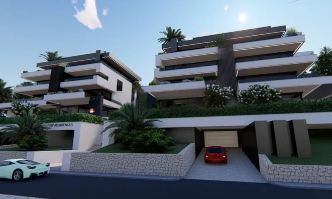 Недвижимость Четырехкомнатная квартира Центр: 8