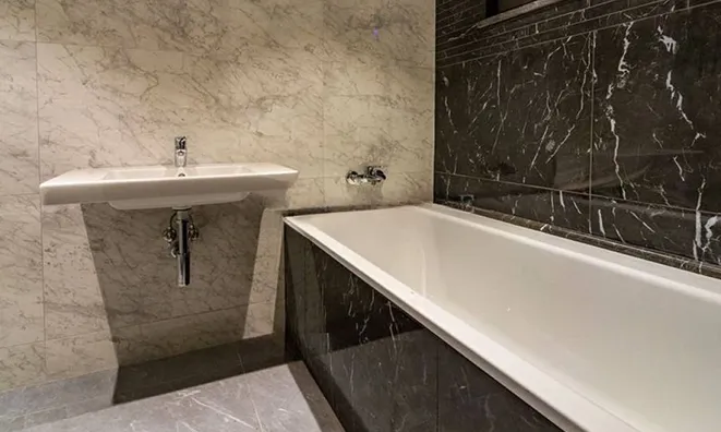 Недвижимость Четырехкомнатная квартира Центр: 8