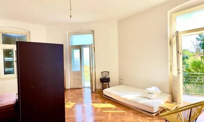 Недвижимость Трехкомнатная квартира в Опатии: 1