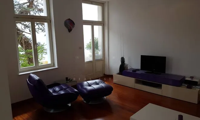 Недвижимость Трёхкомнатная квартира, Центр: 13