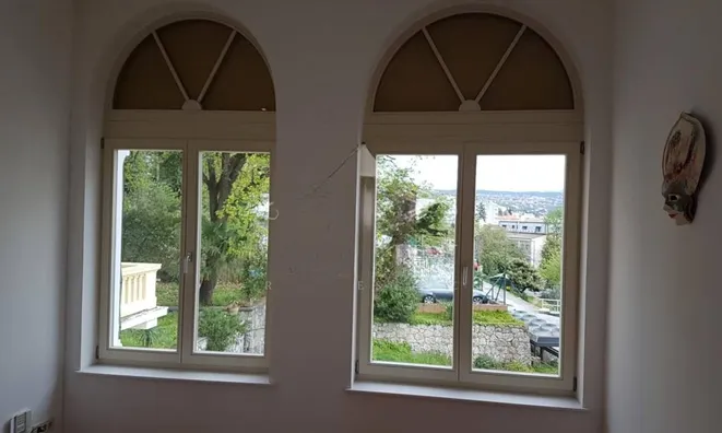 Недвижимость Трёхкомнатная квартира, Центр: 14