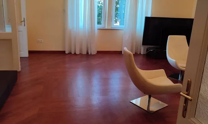 Недвижимость Трехкомнатная квартира Центр: 7