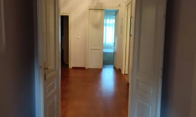 Недвижимость Трехкомнатная квартира Центр: 14