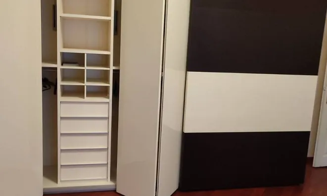 Недвижимость Трехкомнатная квартира Центр: 26