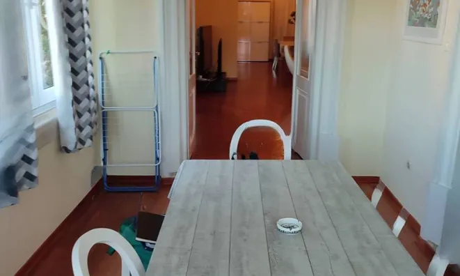 Недвижимость Трехкомнатная квартира Центр: 30