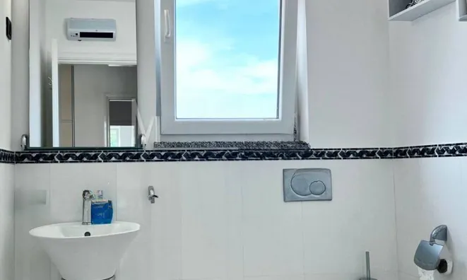 Недвижимость Четырехкомнатная квартира-министр: 15