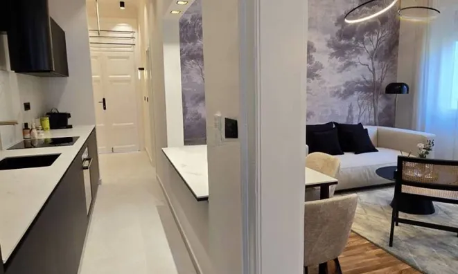 Недвижимость Двухкомнатная квартира в центре Опатии: 9