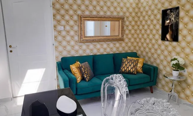 Недвижимость Четырехкомнатная квартира Центр: 14