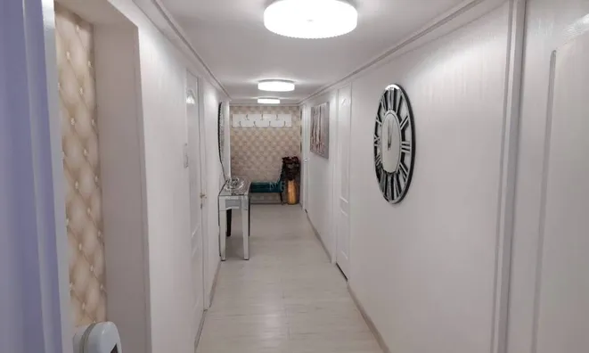 Недвижимость Четырехкомнатная квартира Центр: 17