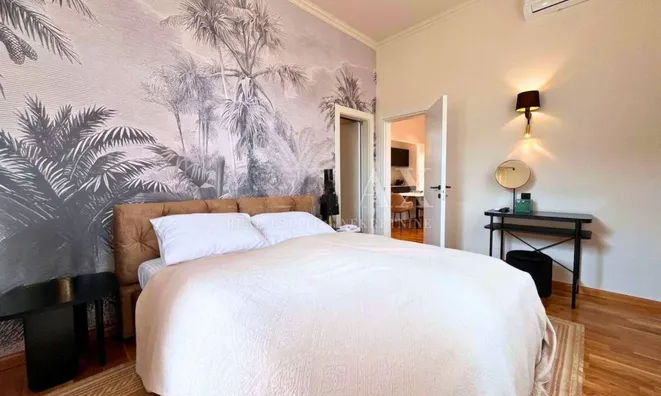 Недвижимость Двухкомнатная квартира Центр: 10