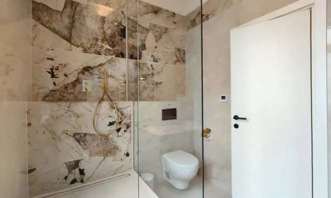 Недвижимость Двухкомнатная квартира Центр: 16