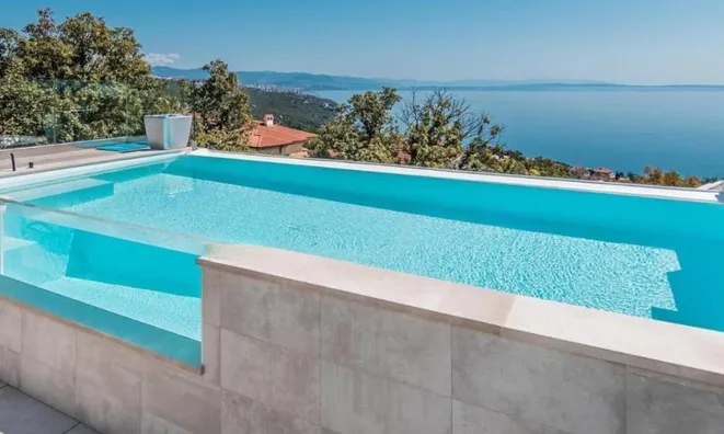 Недвижимость Многоквартирный дом Побри: 8