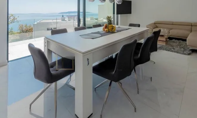 Недвижимость Многоквартирный дом Побри: 23