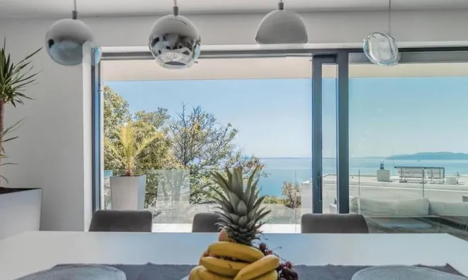 Недвижимость Многоквартирный дом Побри: 27