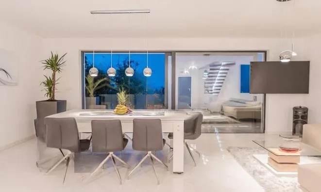 Недвижимость Многоквартирный дом Побри: 29