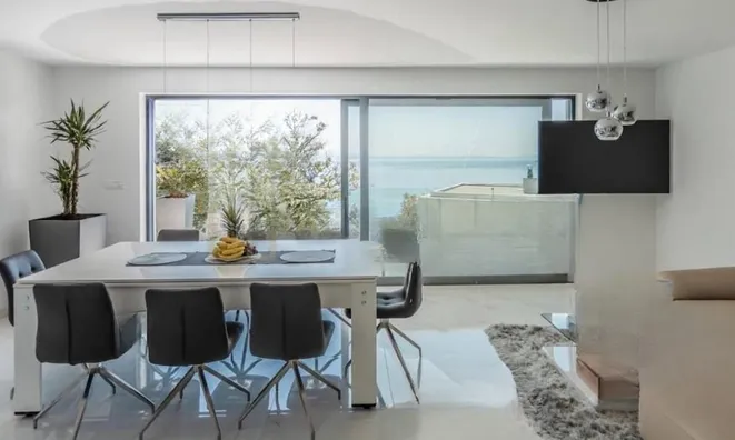 Недвижимость Многоквартирный дом Побри: 31