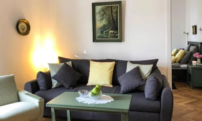 Недвижимость Трехкомнатная квартира в Центре: 7