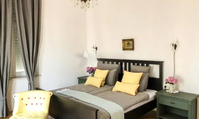 Недвижимость Трехкомнатная квартира в Центре: 10