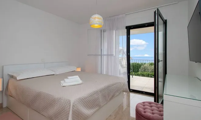 Недвижимость Многоквартирный дом Побри: 19